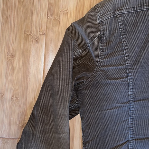SOLD Levi’s Vintage Corduroy Sherpa Jacket - Picture 9 of 14